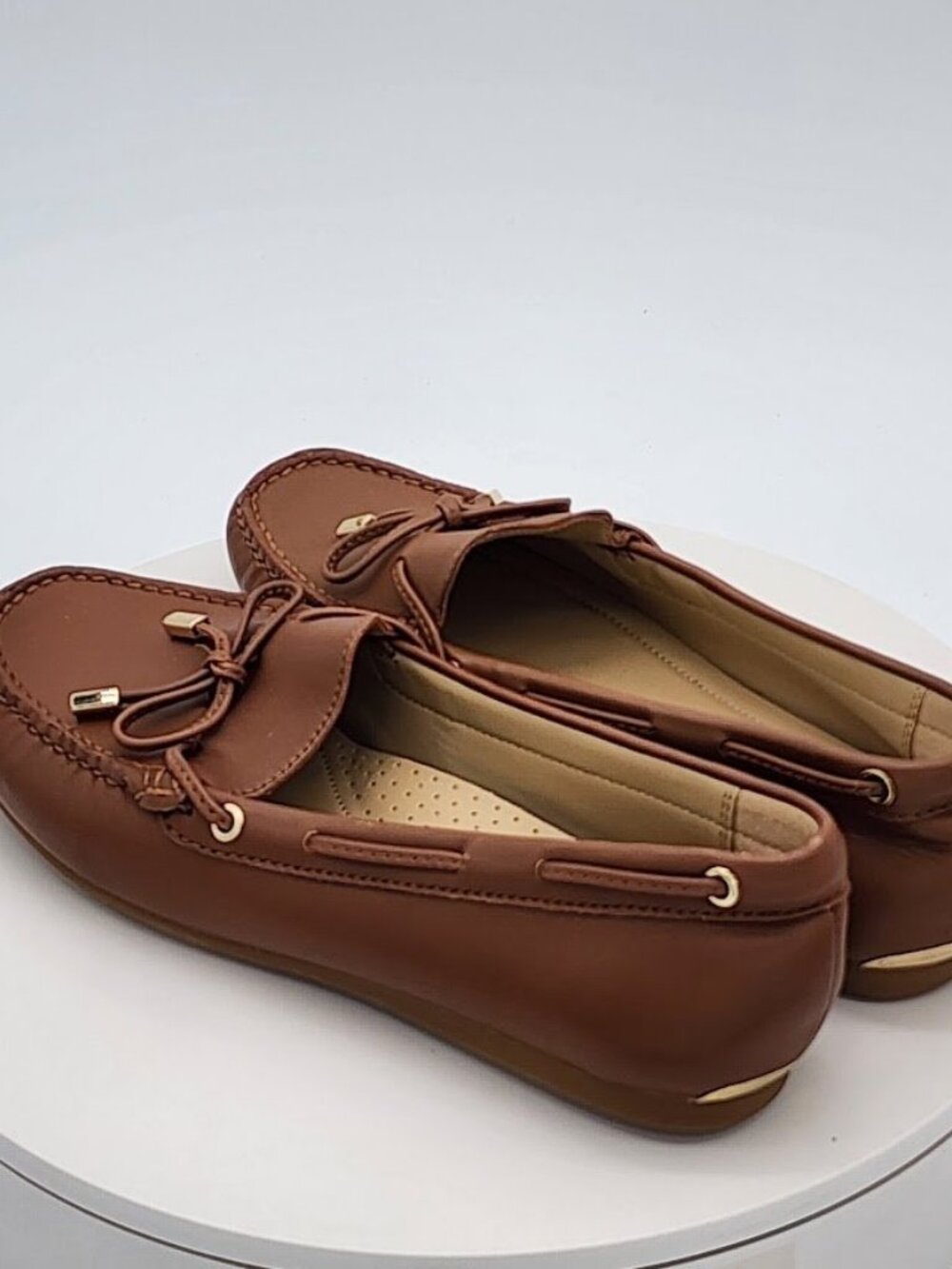 Michael Kors Sutton Moc Brown Leather Bow Loafers Women’s Size 9.5 - Picture 4 of 9